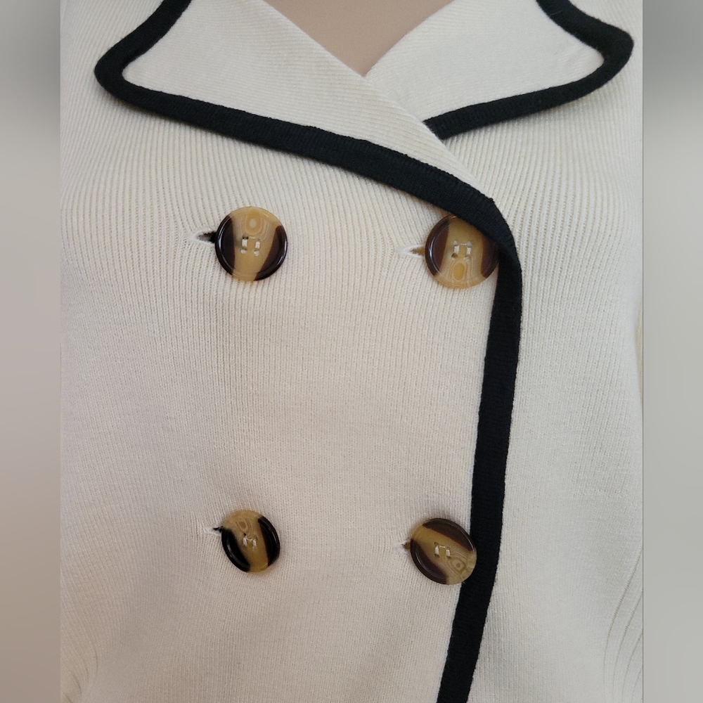 MOTF Cream Double-Breasted Women's Sweater Jacket - Size S - NWOT - Picture 4 of 9